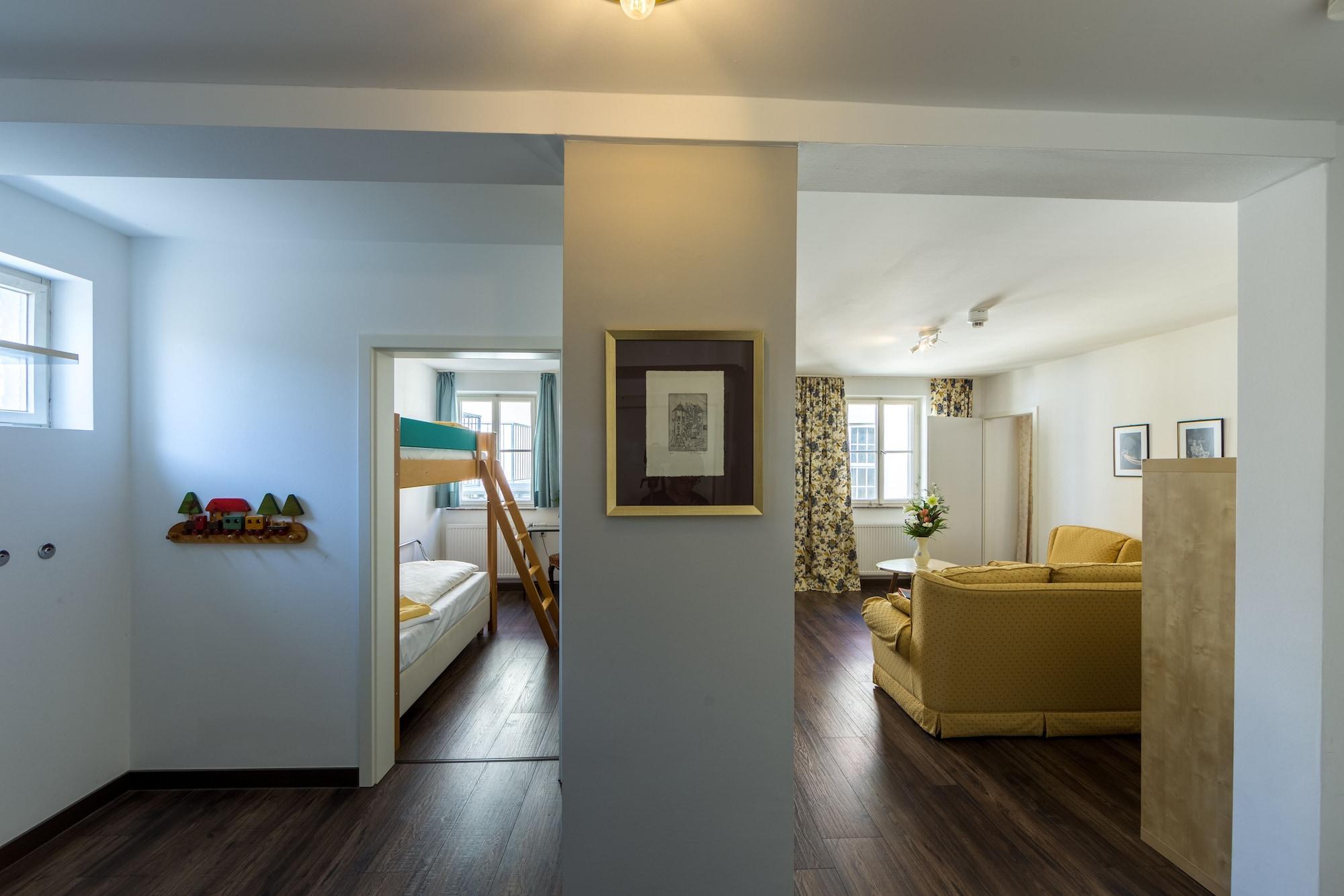 Historik Goldener Hirsch Rothenburg Hotel 3*